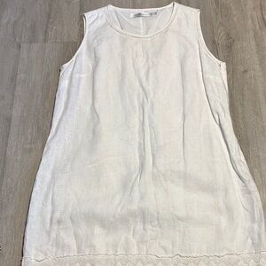 Contemporaine White Sleeveless Top